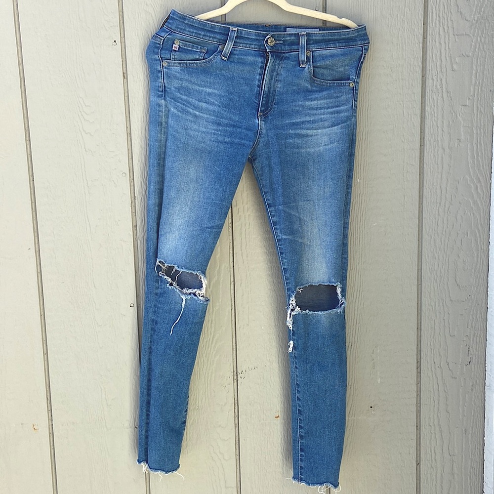 AG Farrah Skinny Ankle Size 27R